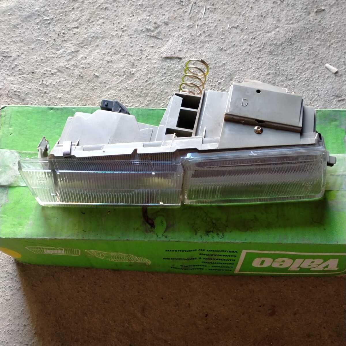 Faro antiniebla delantero derecho Citroën XM