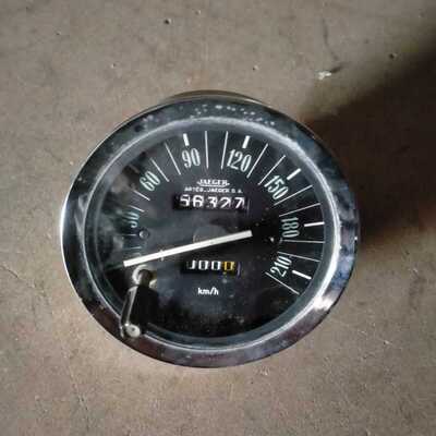 Cuentakilómetros Dodge Dart 3700