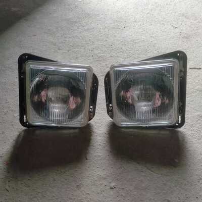 Pareja faros con portafaros Renault 6 segunda serie