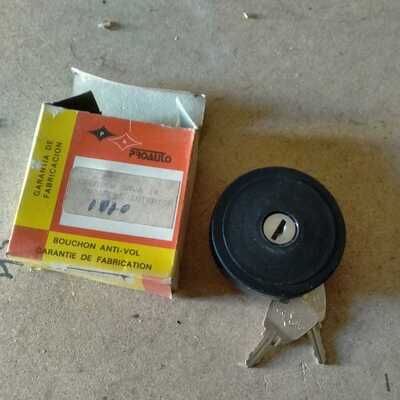 Tapón de gasolina para SAVA J4