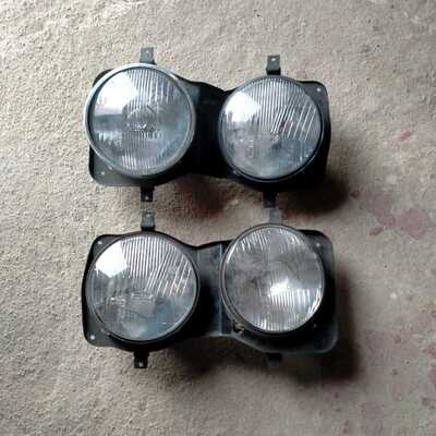Juego faros y portafaros Kimby SEAT 132 Juego faros y portafaros Kimby SEAT 132
