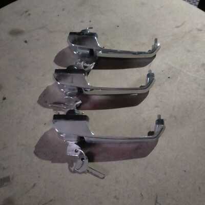 Manillas puerta delantera izquierda SEAT 124 primera serie