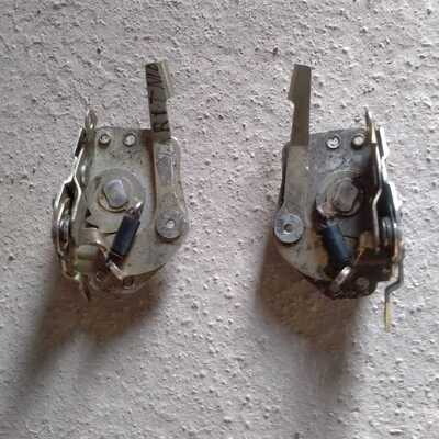 Pareja cerraduras interiores puertas traseras SEAT Ritmo Pareja cerraduras interiores puertas traseras SEAT Ritmo