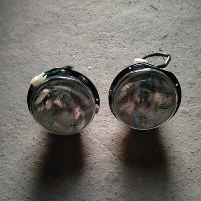 Pareja faros larga SEAT 124 Sport Pareja faros larga SEAT 124 Sport