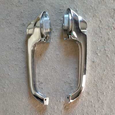 Pareja manecillas puertas exteriores SEAT 1500 Pareja manecillas puertas exteriores SEAT 1500
