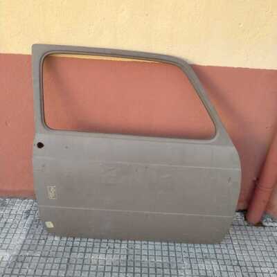 Puerta delantera derecha SEAT 850 Puerta delantera derecha SEAT 850